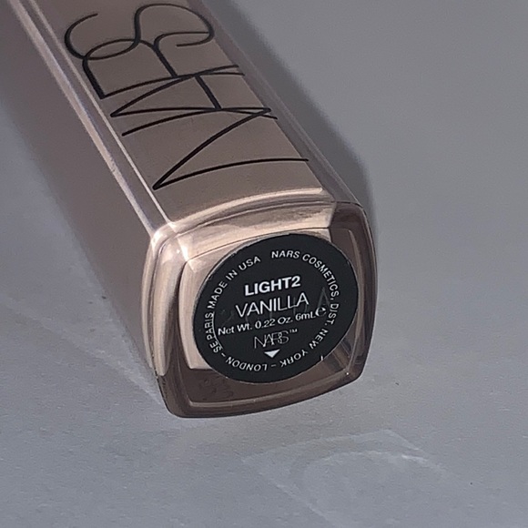 Vanilla Light 2 Nars Radiant Creamy Concealer - Picture 4 of 8